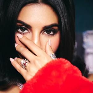 Jacqueline Fernandez Turns Boss Babe in Fiery Red Look – Latest Viral Photos