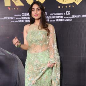 Yukti Thareja Looks Graceful in Pastel Green Floral Saree – Latest Photos