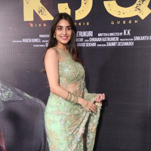 Yukti Thareja Looks Graceful in Pastel Green Floral Saree – Latest Photos