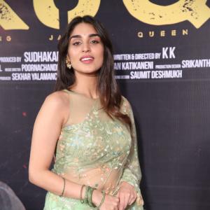 Yukti Thareja Looks Graceful in Pastel Green Floral Saree – Latest Photos