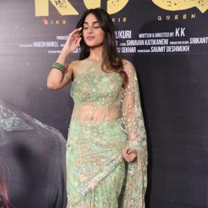 Yukti Thareja Looks Graceful in Pastel Green Floral Saree – Latest Photos