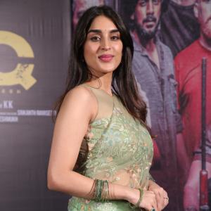 Yukti Thareja Looks Graceful in Pastel Green Floral Saree – Latest Photos