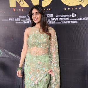 Yukti Thareja Looks Graceful in Pastel Green Floral Saree – Latest Photos