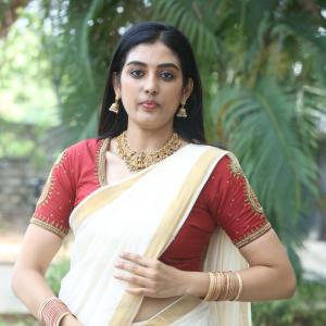 Actress Nishkala Glows in Traditional White and Gold Saree with Maroon Blouse – Latest Photos