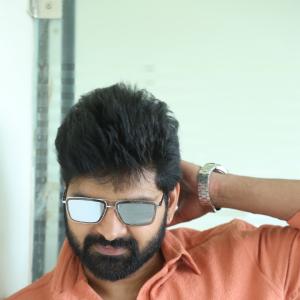 Effortless Style & Charm – Actor Sree Vishnu in a Cool Casual Latest Photos