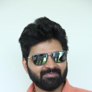Effortless Style & Charm – Actor Sree Vishnu in a Cool Casual Latest Photos
