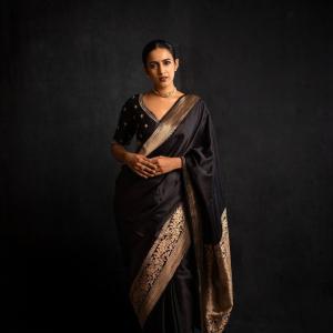Actress Niharika Konidela  Shines in Black Saree – Latest Photos