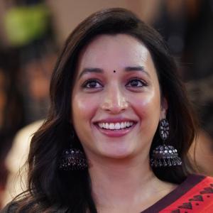 Actress Srinidhi Shetty Stuns in Elegant Red Saree | Latest Photos