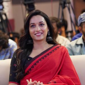 Actress Srinidhi Shetty Stuns in Elegant Red Saree | Latest Photos