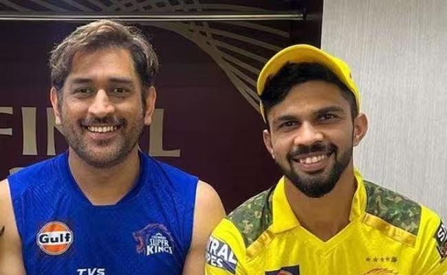 IPL Who replaced Dhoni as CSK's captain