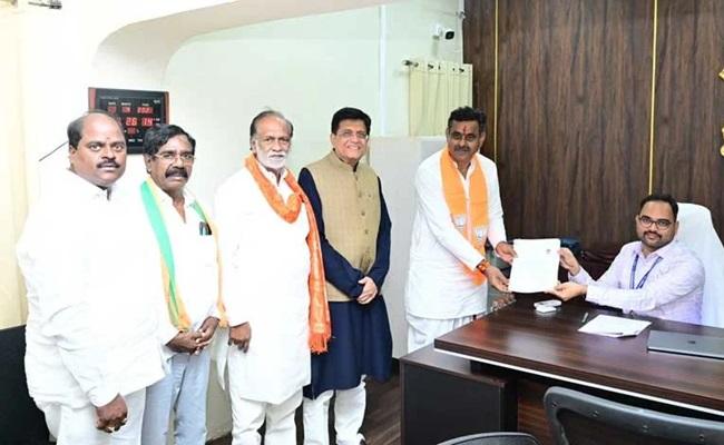 Meet the richest MP candidate in Telangana