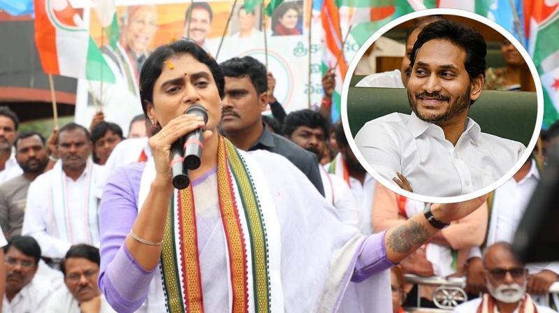 YS Sharmila fires on Jagan on 1st day of AP trip