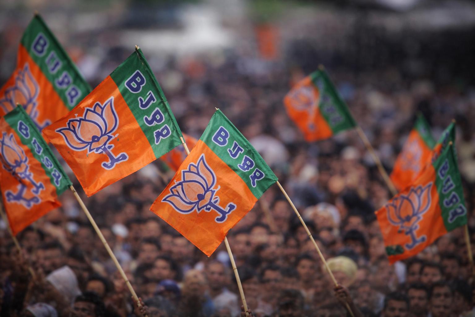 West Bengal Elections: BJP Nominates Ratna Debnath as Candidate from Panihati