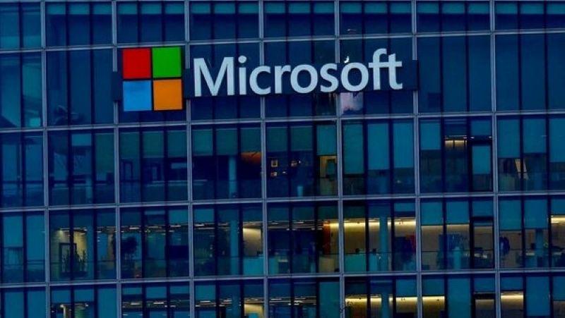 Microsoft Lays Off 300+ Staff Amid AI Restructuring