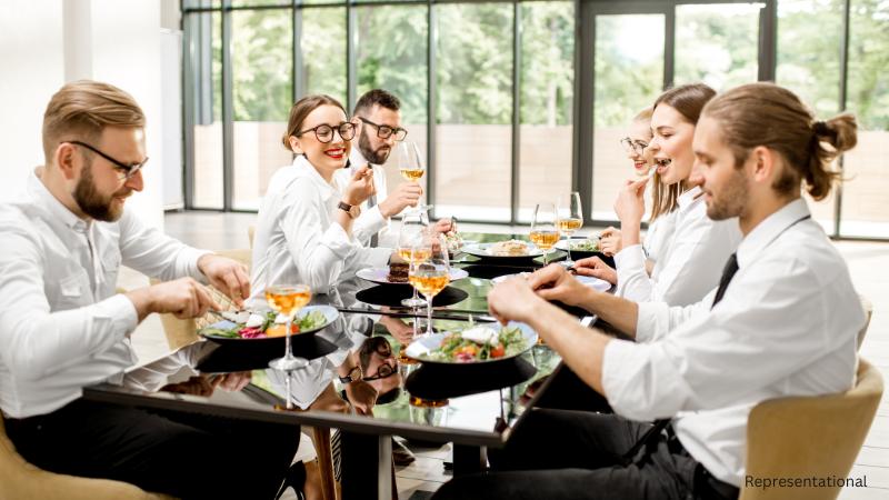 Dining Etiquette Tips for Indian Restaurants in the USA A Guide to Authentic Indian Dining Experience