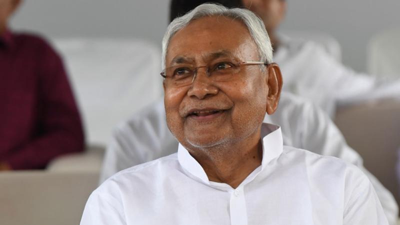 Nitish Kumar Launches App to Report Road Issues in Bihar