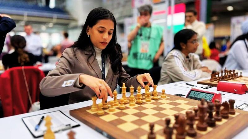 Divya Deshmukh Creates History, Wins Women's Chess World Cup 2025 Against Koneru Humpy