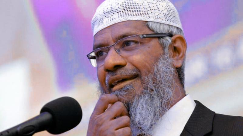 Bangladesh Blocks Zakir Naik’s Visit Ahead of Elections After Yunus Government’s U-turn