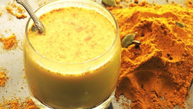 4 Mistakes to Avoid While Making Haldi Doodh