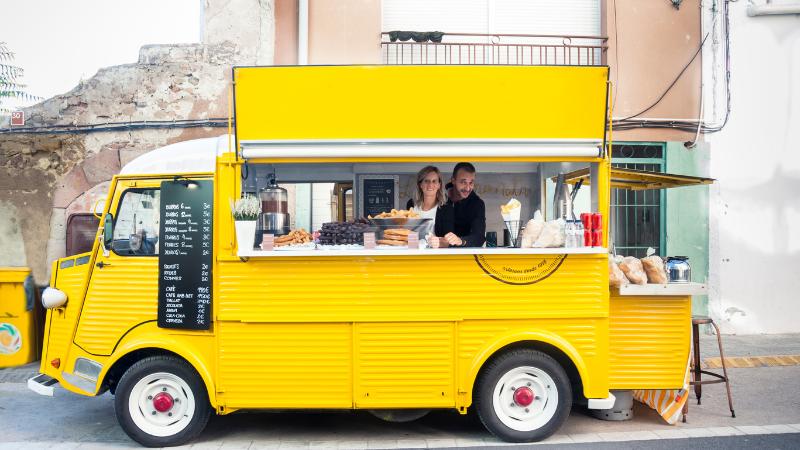 Why Indian Street Food Trucks Are Booming Across the USA