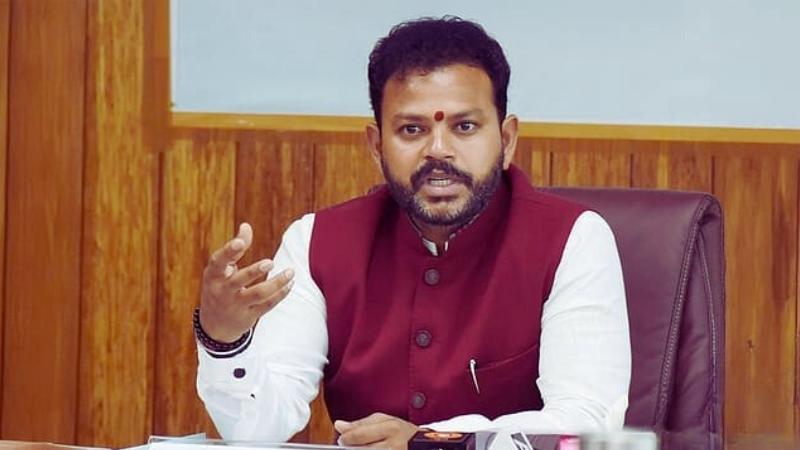 Aviation Minister Promises Direct Europe Flights For Telugu NRIs