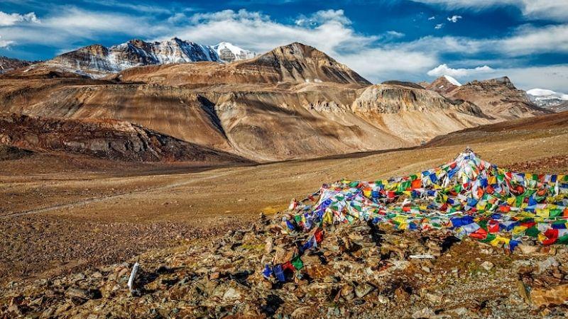 Ultimate Ladakh Travel Guide 2025: Where to Go, Eat & Stay