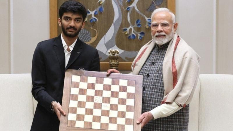 Chess Legend Lauds Modi for Supporting Gukesh’s Carlsen Victory
