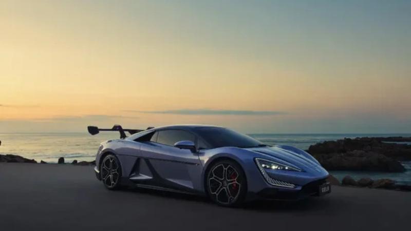 BYD YangWang U9 The Car That Jumps Over Potholes