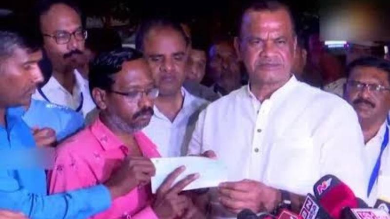 Allu Arjun Faces ₹20 Crore Compensation Demand in Sandhya Theatre Incident