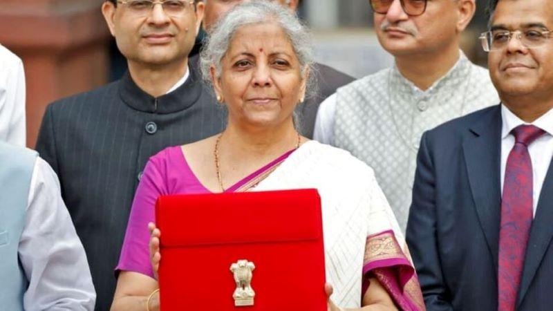Budget 2025 Taxpayers Expect Higher Standard Deduction and HRA Exemption