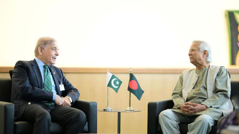 Bangladesh Leader Seeks Stronger Ties with Pakistan Amid Tensions with India