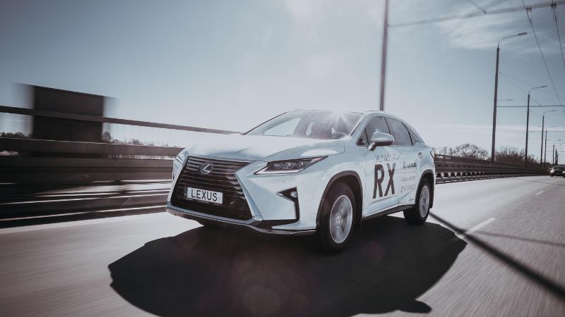 Toyota, Lexus, Subaru Recall 94,000 Cars Over Defroster Fault