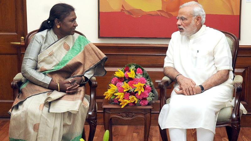 PM Modi Criticizes Sonia Gandhi’s 'Poor Thing' Remark on President Murmu