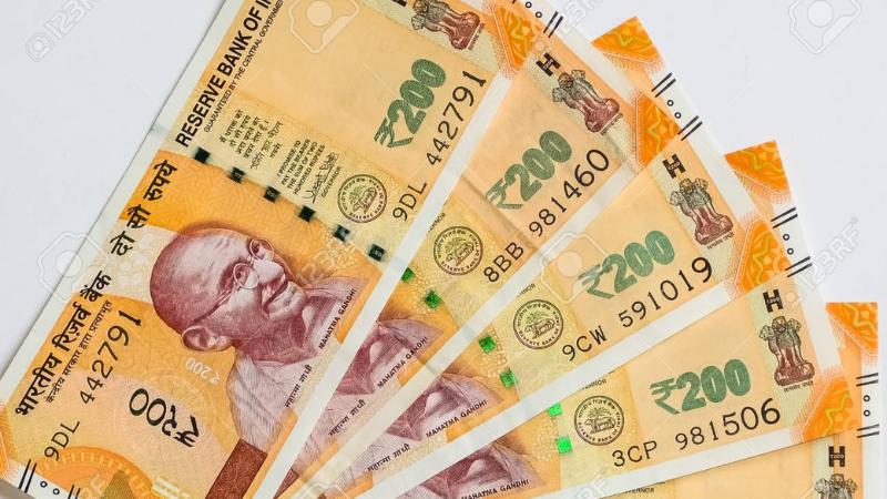 Indian Rupee Hits Record Low Against US Dollar After Trump’s Tariff Threat