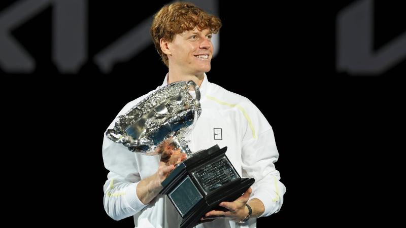 Alcaraz Praises Sinner's Form, Prepares for Rotterdam Debut