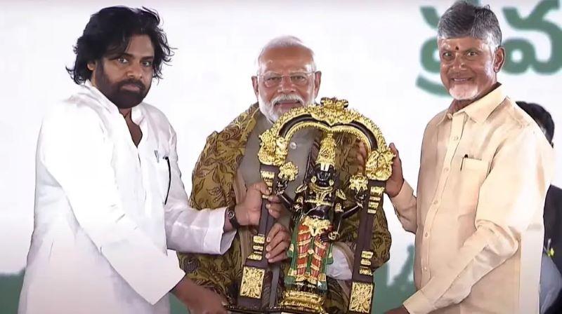 Chandrababu Naidu, Pawan Kalyan Attend Rekha Gupta’s Swearing-in, Strengthen BJP Ties