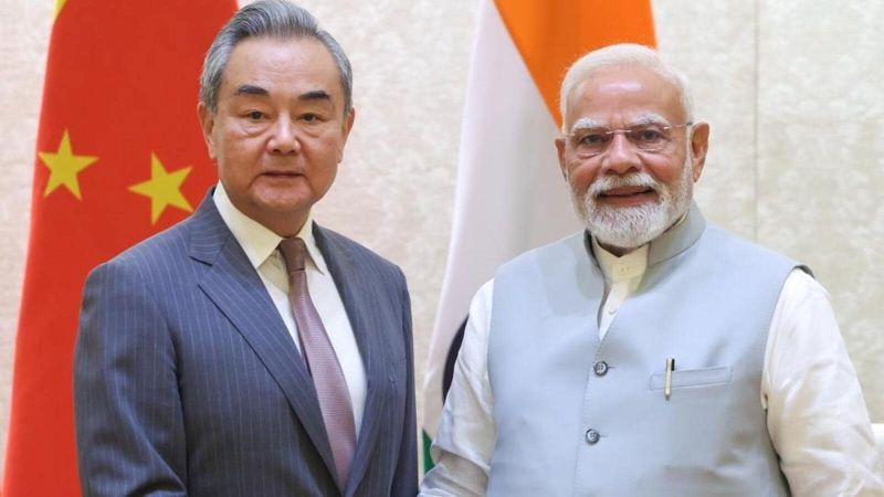 PM Modi Meets Chinese Foreign Minister Wang Yi, Highlights Steady Progress in Ties