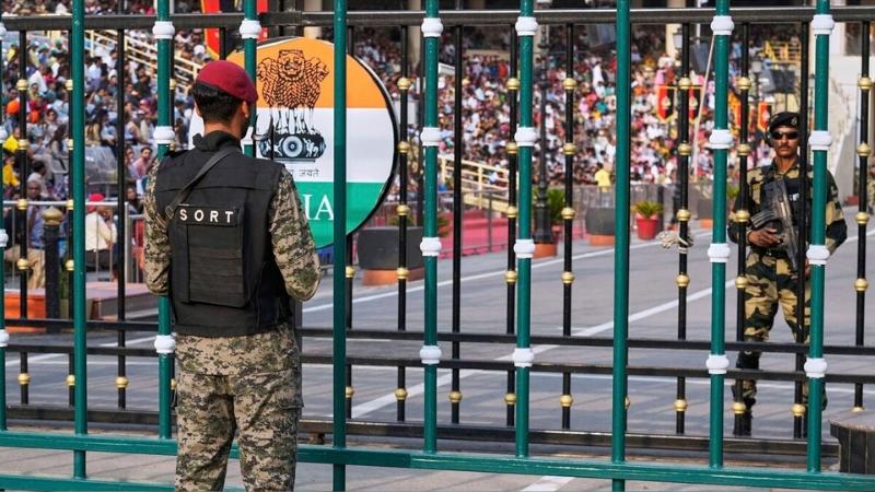 India-Pakistan Tensions Escalate with Continued LoC Firing, UN Talks