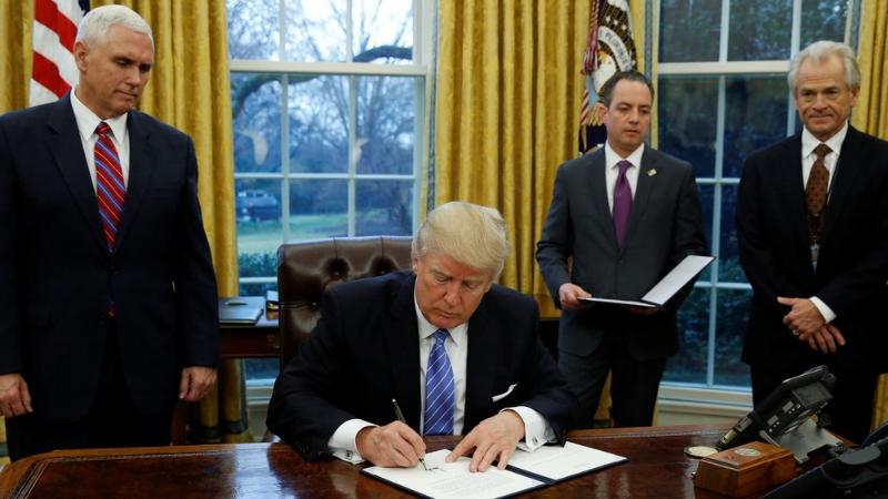 Trump Confirms 25% Tariffs on Mexico, Canada, and EU; Deadline Pushed to April