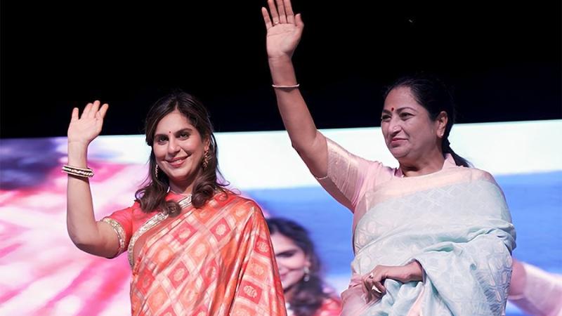 Upasana Konidela Joins Delhi CM Rekha Gupta At Bathukamma 2025 In Delhi
