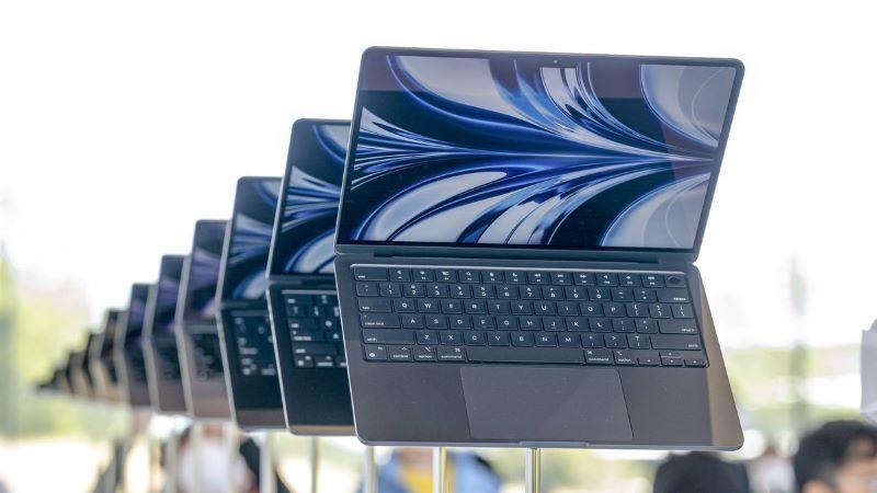 Apple to Launch M4 MacBook Air by March 2025  Specs, Release Date & More