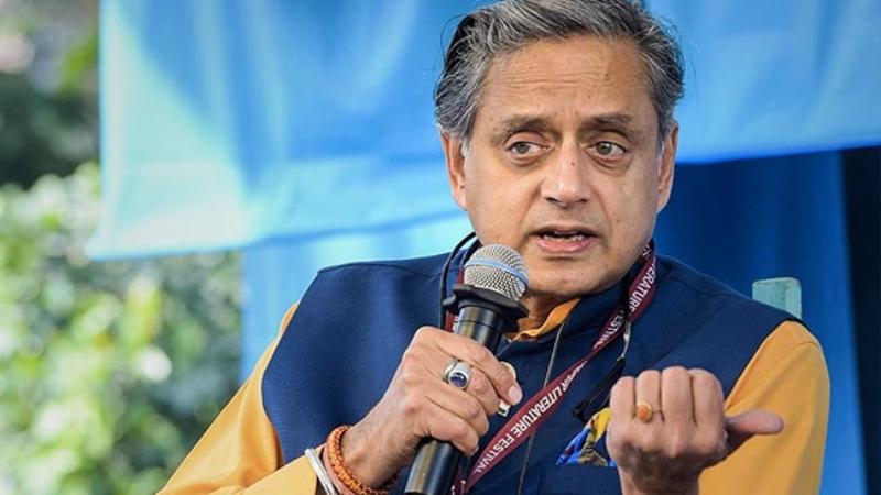 Shashi Tharoor’s Remarks on Kerala’s Growth Spark Rift Within Congress