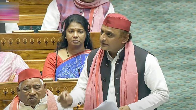 BJP Criticizes Akhilesh Yadav’s Remarks on Election Commission