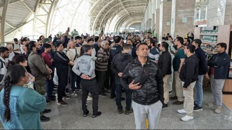 Over 250 Stranded at Turkey’s Diyarbakir Airport After Virgin Atlantic Flight Makes Emergency Landing