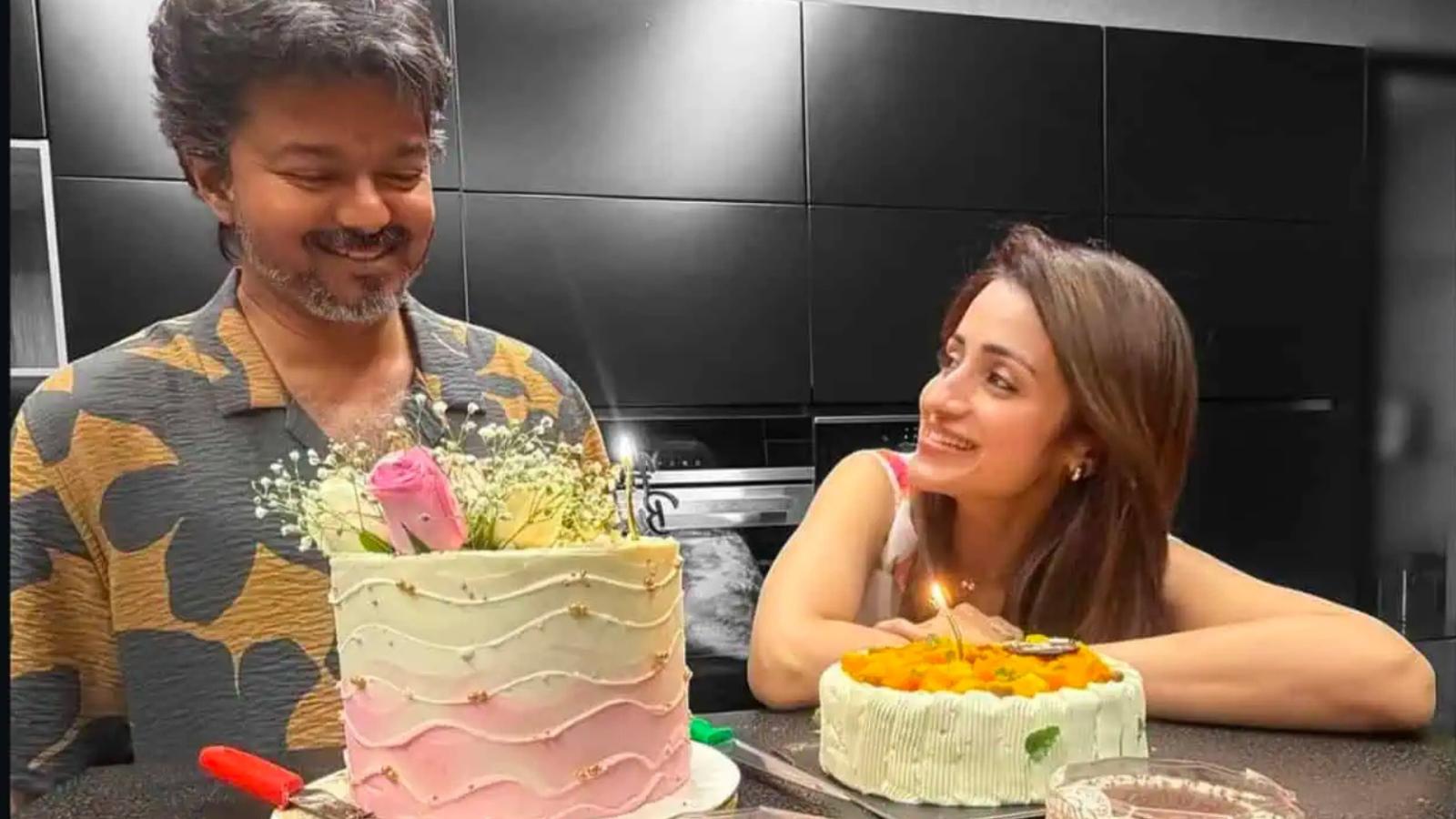 Trisha Post With Vijay Breaks Social Media Rumours
