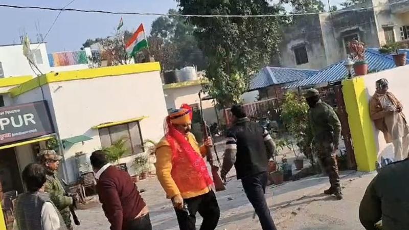BJP MLA Champion and MLA Umesh Kumar Clash in Roorkee