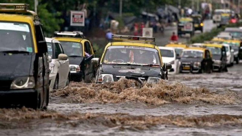 Mumbai Flooded as Monsoon Hits 12 Days Early