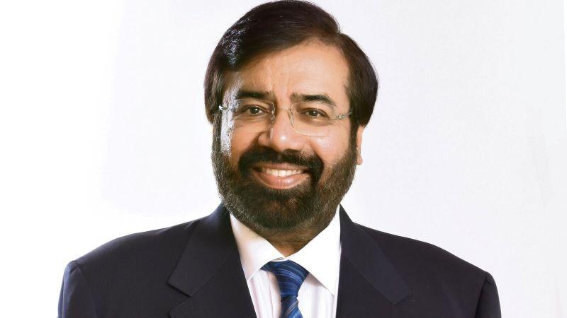 Harsh Goenka's Gold vs. Gadgets Post Wins Internet, Sparks Investment and Marriage Debate
