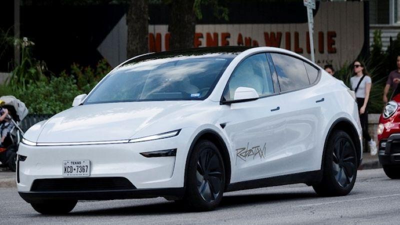 Tesla Finally Launches Driverless Robotaxi Rides in Austin