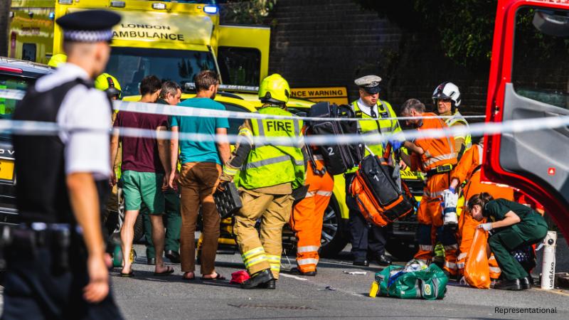 Columbus car accident sends three people to hospital, police say investigation continues